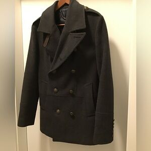 Sophisticated Women's Black Peacoat